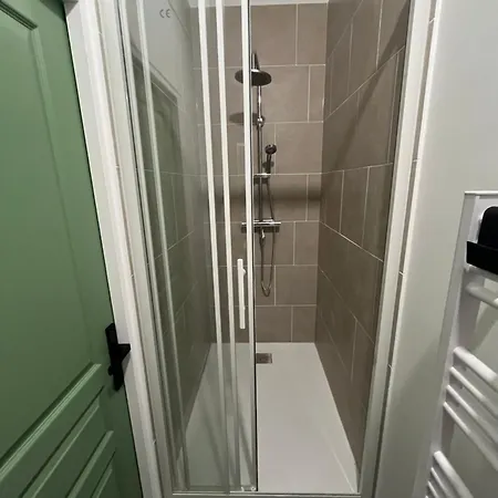 Renove Avec Terrasse & Jardin Proche Gare Appartement *